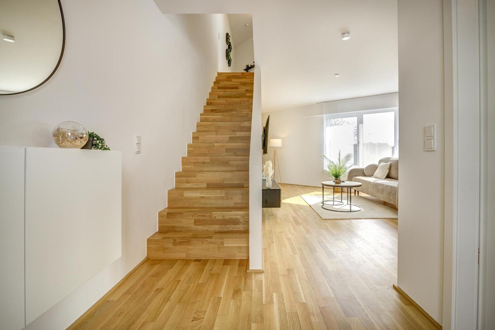 Exklusive 3-Zimmer Luxus-Maisonette In Hochheim - Naehe Frankfurt Flughafen, Wiesbaden Und Mainz Хоххайм ам Майн Екстериор снимка