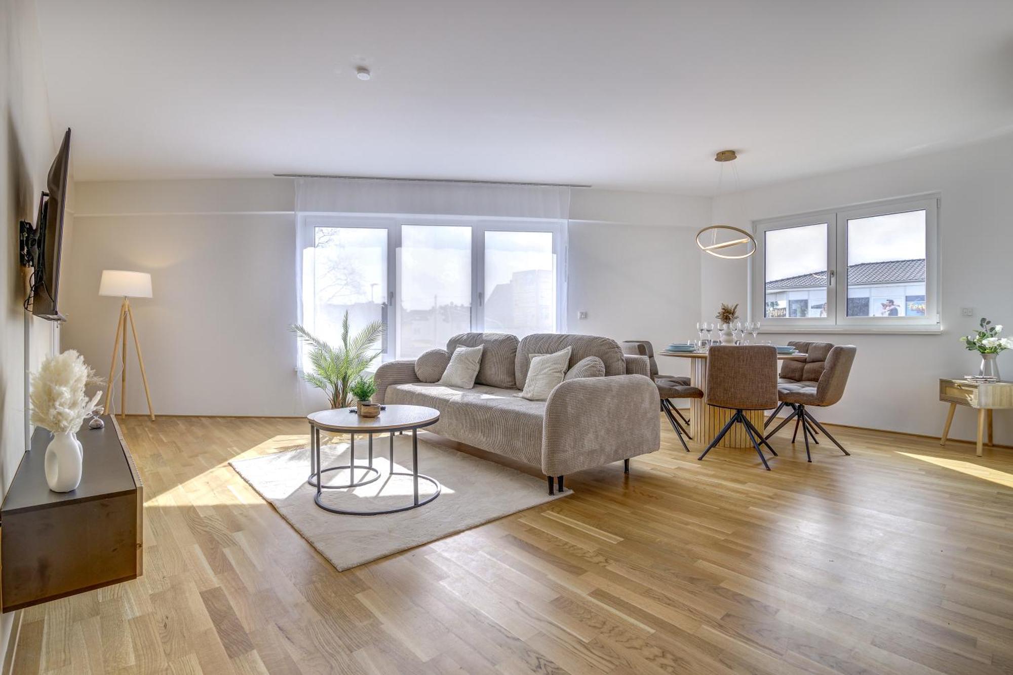 Exklusive 3-Zimmer Luxus-Maisonette In Hochheim - Naehe Frankfurt Flughafen, Wiesbaden Und Mainz Хоххайм ам Майн Екстериор снимка